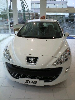 プジョー３０８Ｐｒｅｍｉｕｍ
