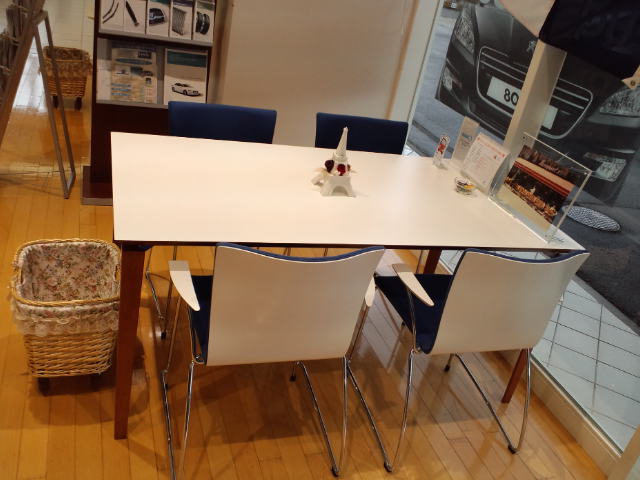フレンチなサービス受付！？