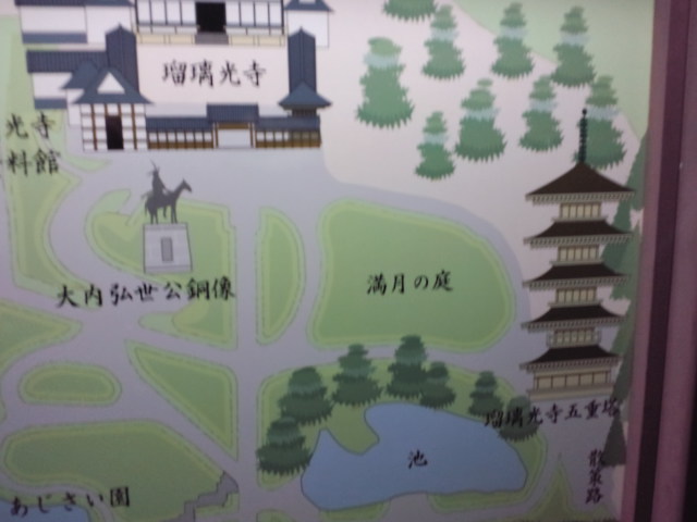 夜桜も良いものですne
