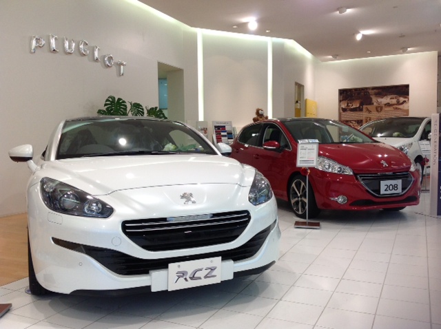 NEW  RCZ  F / L