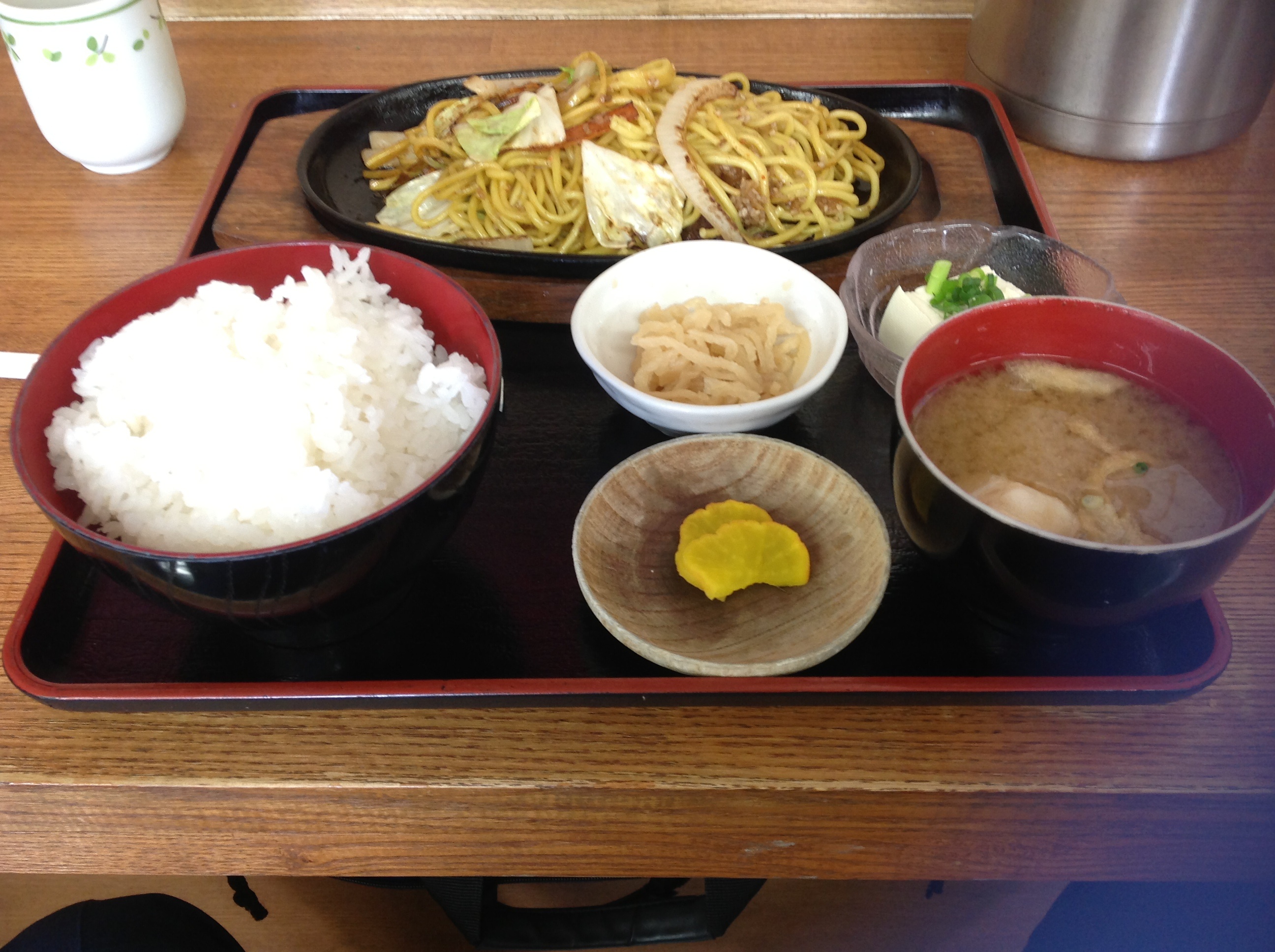 プジョー山口 特製焼きそば定食８３１円