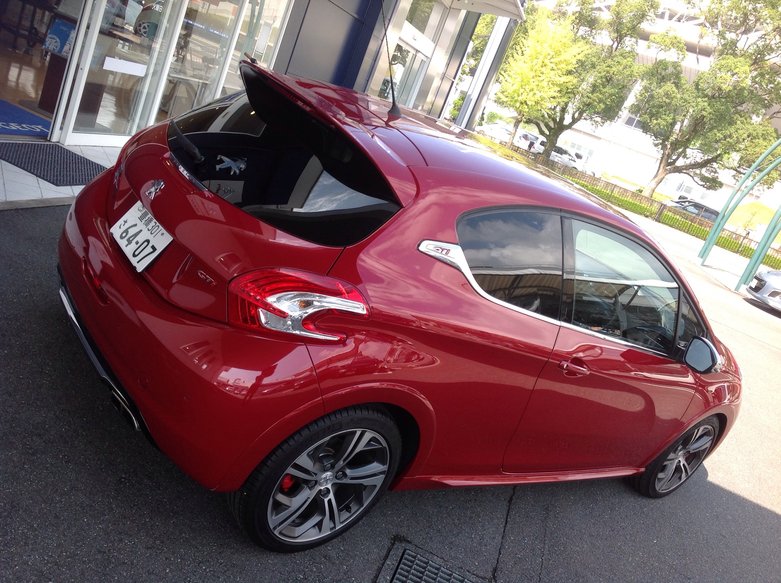 10/4-5は  208Gti 試乗会