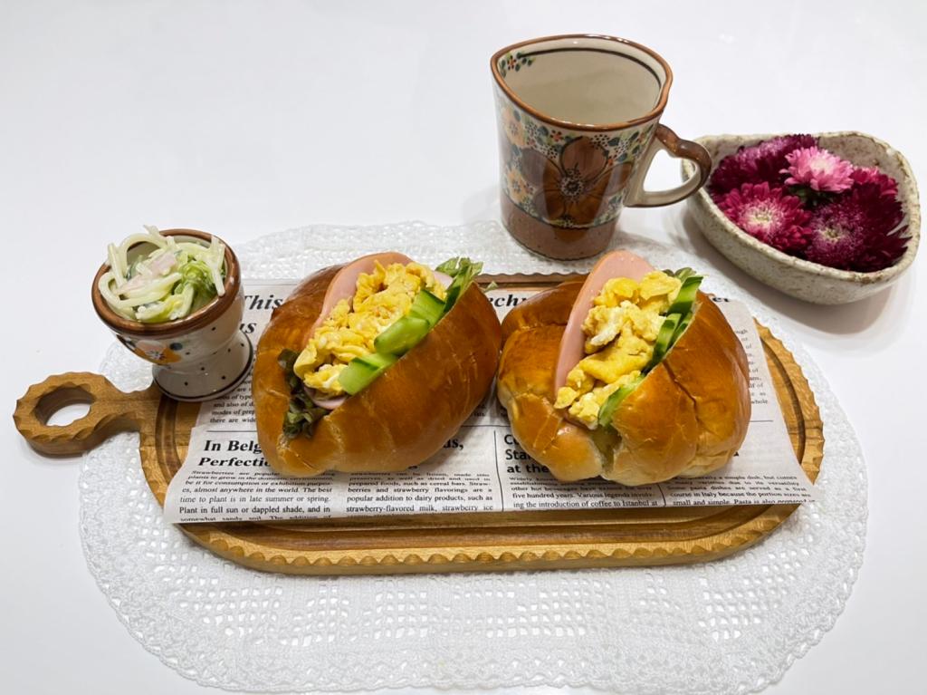 朝食