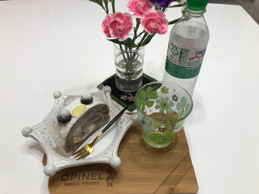おやつではなく朝食