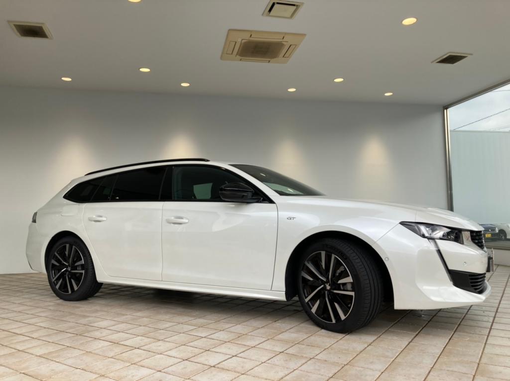 PEUGEOT下関で508SW GT Blue HDi 展示中