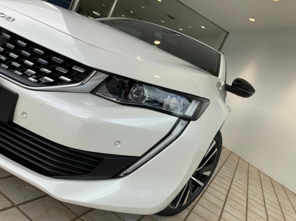 PEUGEOT下関で508SW GT Blue HDi 展示中